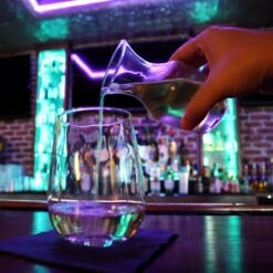 Brand new 💯 Bars BarConic® 7.5 Oz Glass Carafe 👍 -BARS Sales Store gw carafe 7 5 small single glass wine carafe pour bpc 800x